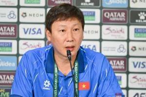 打服！越南U23主帅：中国足球进步明显 未能适应他们的首发调整